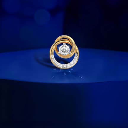 Elegant Circular Pendant